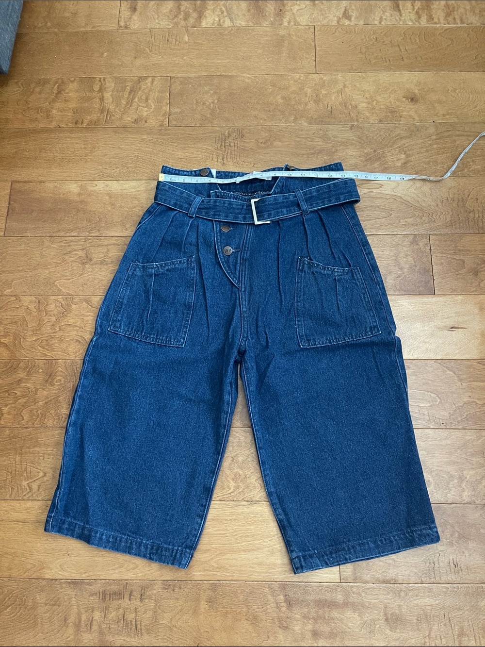 NWT High-Waist Wide Leg Dark Denim Shorts with Belt